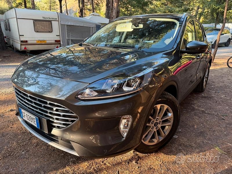 Usata 2021 Ford Kuga Titanium SUV | 15.900 € (Buon prezzo) - Immagine 1/4
