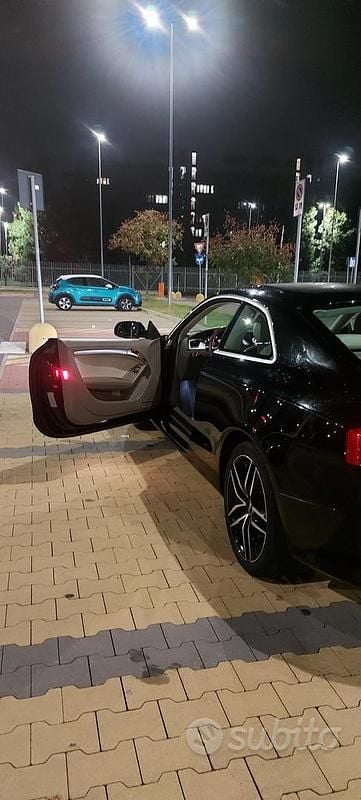Nero Usata 2010 Audi A5 Coupé | 8500 € (Ottimo prezzo) - Immagine 1/4