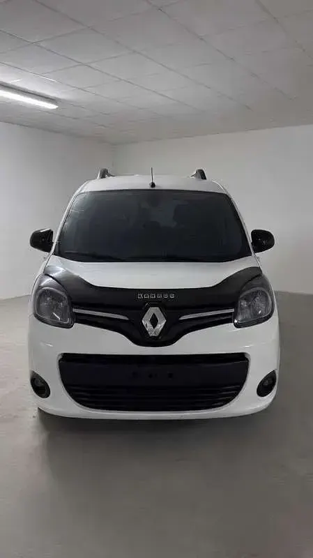 Usata Renault Kangoo 90 CV (66 kW) 2014 Monovolume