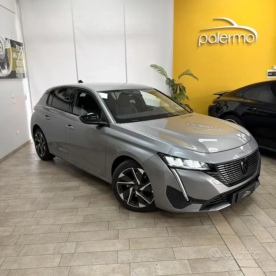 Usata Peugeot 308 Allure 131 CV (96 kW) 2022 Grigio Berlina