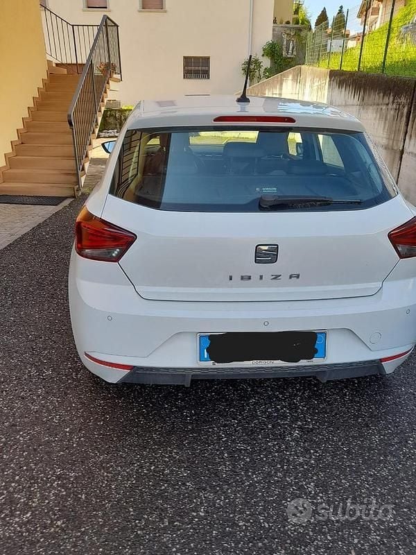 Usata Seat Ibiza 75 CV (55 kW) 2019 Bianco Utilitaria