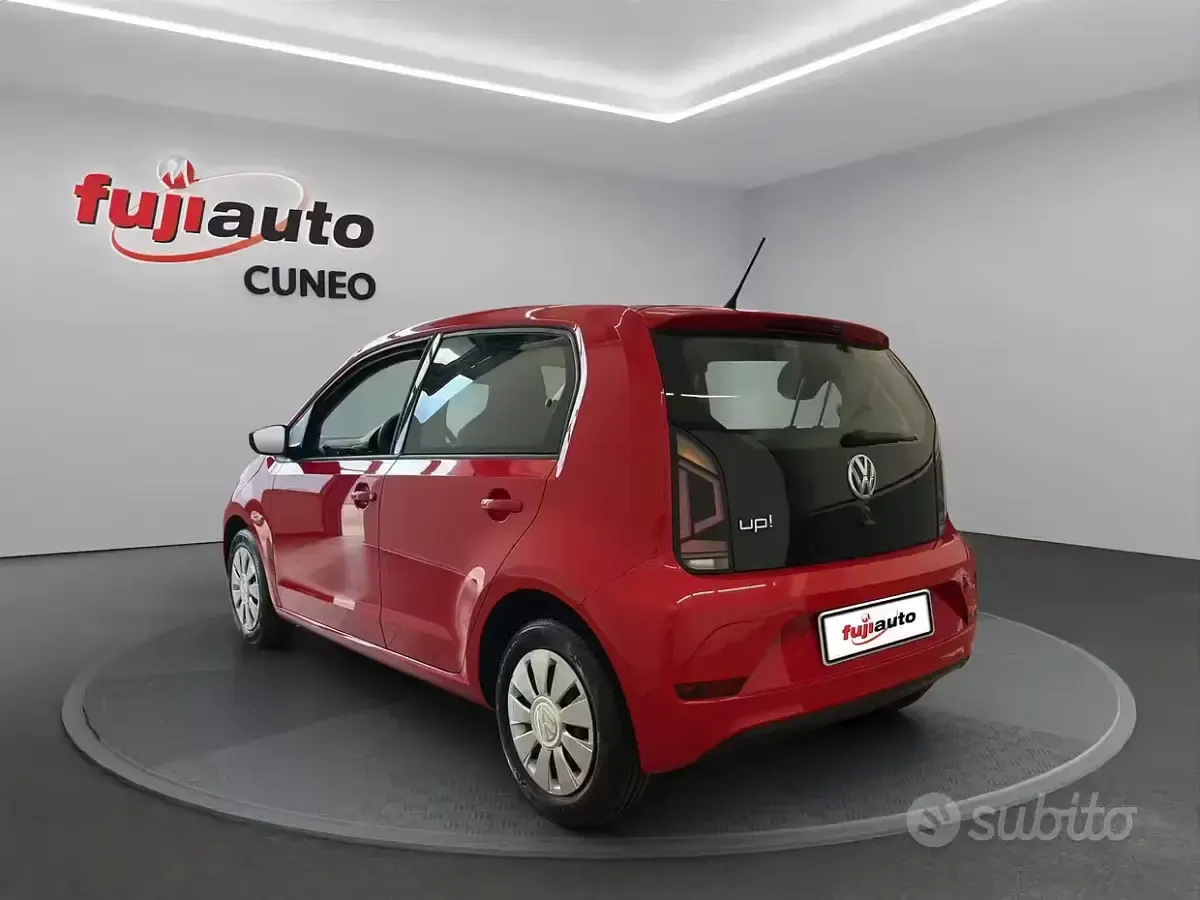 Usata VW up! move up! 60 CV (44 kW) 2018 Rosso Utilitaria