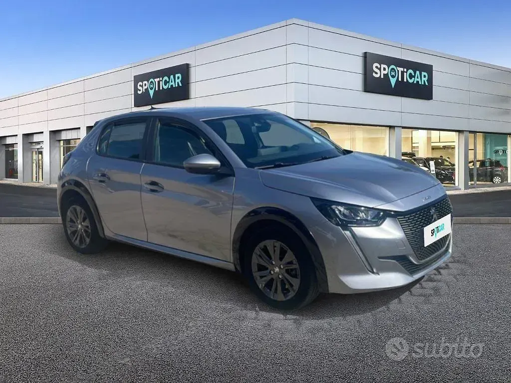 Usata Peugeot 208 Active 56 kW (77 CV) 2021 Grigio Utilitaria