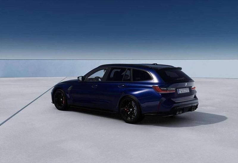 Nuova BMW M3 Competition Edition 530 CV (389 kW) 2026 Tanzanite blue Station wagon