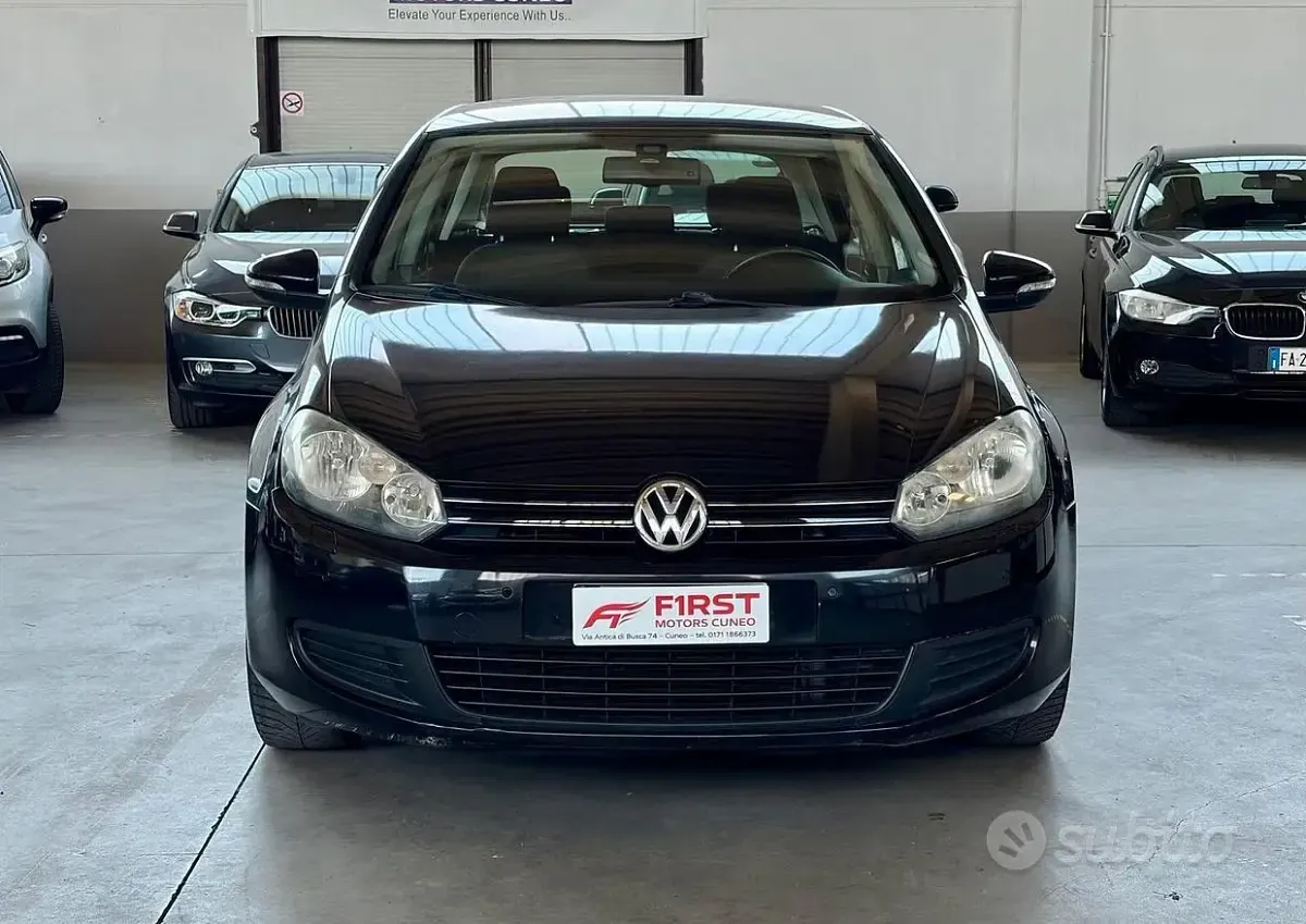 Usata VW Golf VI Highline 105 CV (77 kW) 2011 Nero Utilitaria