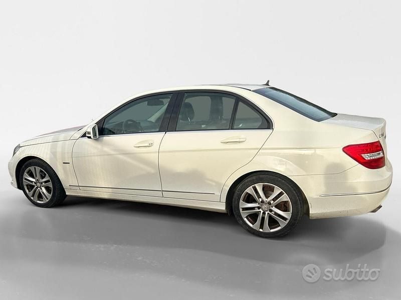 Usata Mercedes C180 Avantgarde 183 CV (134 kW) 2012 Bianco Berlina