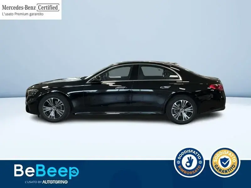 Usata Mercedes E220 Advanced 197 CV (144 kW) 2024 Nero pastello Berlina
