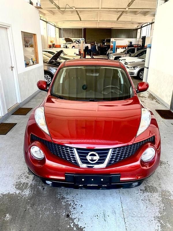 Usata Nissan Juke 117 CV (86 kW) 2012 Rosso SUV