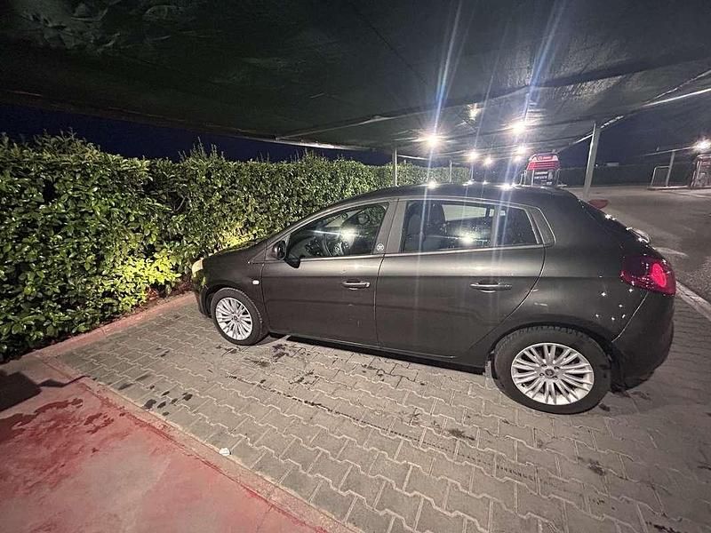 Usata Fiat Bravo Dynamic 120 CV (88 kW) 2011 Utilitaria