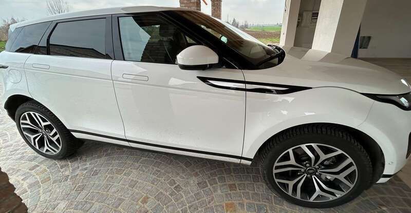 Bianco Usata 2020 Land Rover Range Rover evoque SE SUV | 27.650 € (Ottimo prezzo) - Immagine 1/4