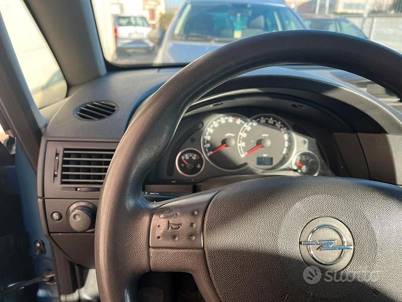 Blu Usata 2007 Opel Meriva Club Monovolume | 2000 € (Molto cara) - Immagine 1/4