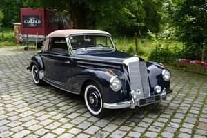 Usata Mercedes 220 80 CV (58 kW) 1953 Blu Cabrio