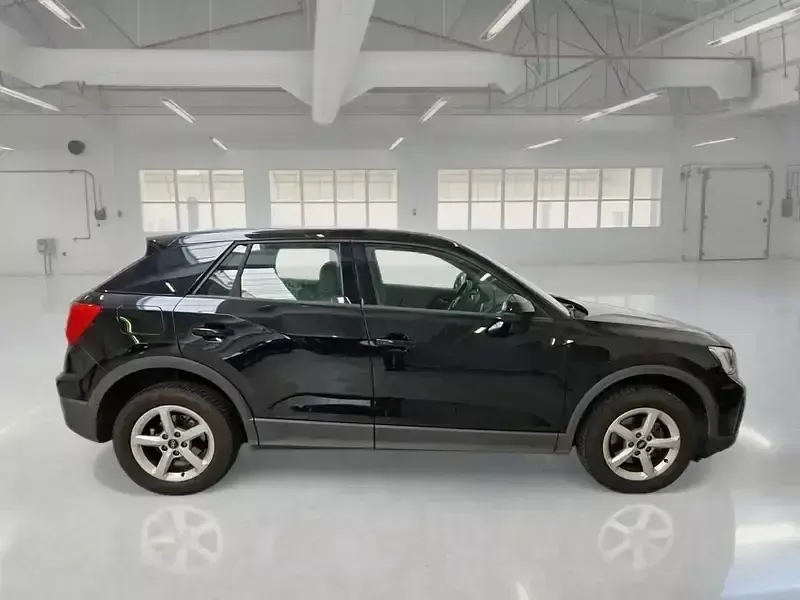 Usata Audi Q2 Business 116 CV (85 kW) 2021 Nero SUV