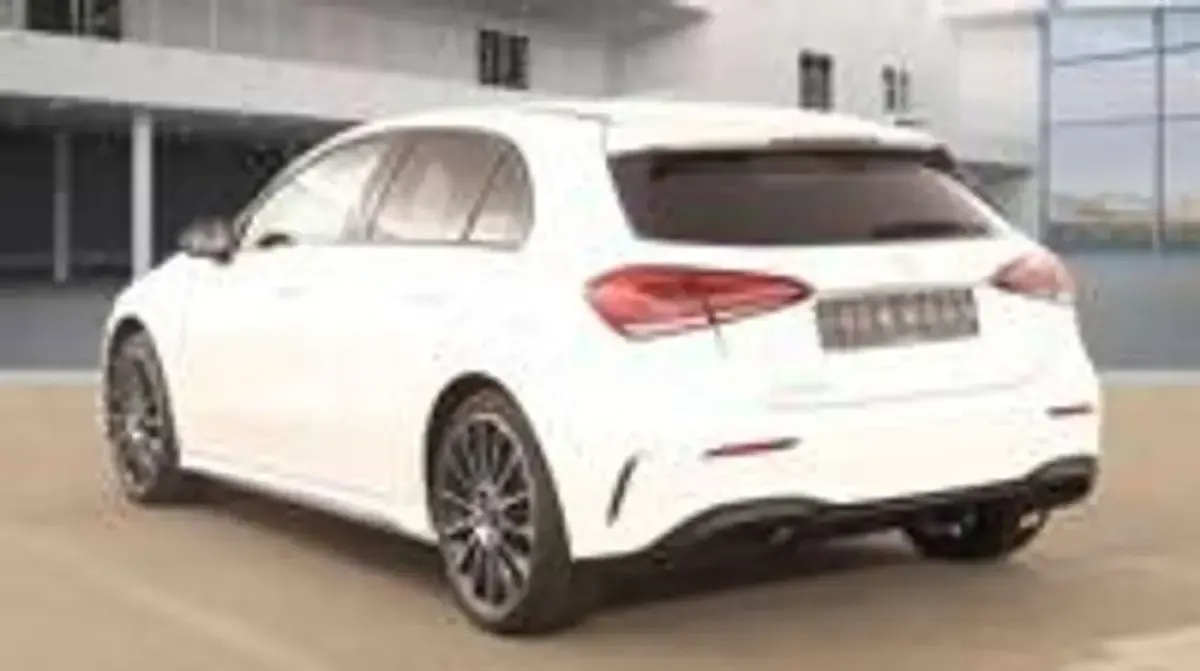 Usata Mercedes A250 AMG line 160 CV (117 kW) 2022 Bianco Berlina