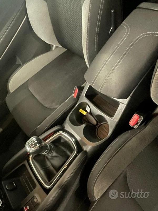 Usata Nissan Qashqai N-Connecta 110 CV (80 kW) 2018 Grigio scuro SUV