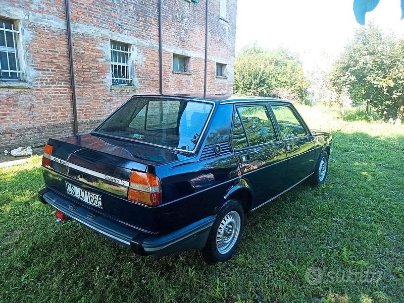 Usata Alfa Romeo Giulietta 95 CV (69 kW) 1970 Blu Berlina