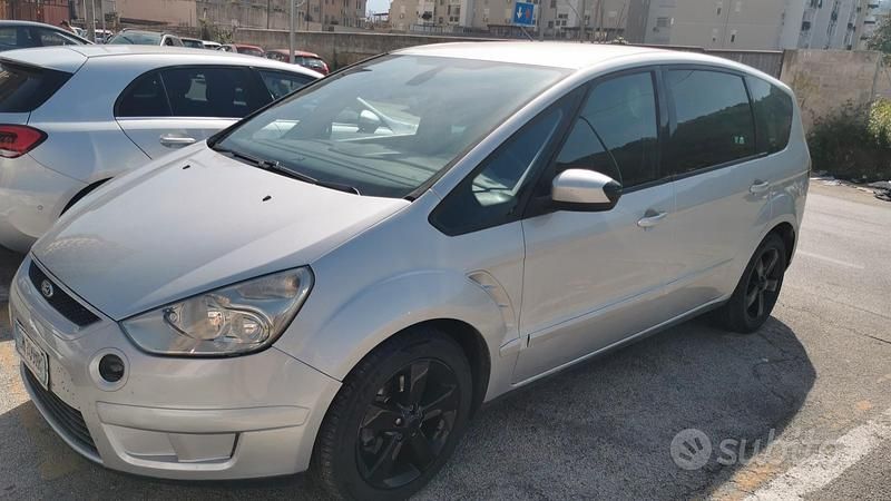 Usata Ford S-MAX 140 CV (102 kW) 2007 Grigio Monovolume