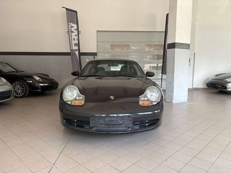 Usata Porsche 911 Carrera 4 300 CV (220 kW) 1999 Nero Coupé