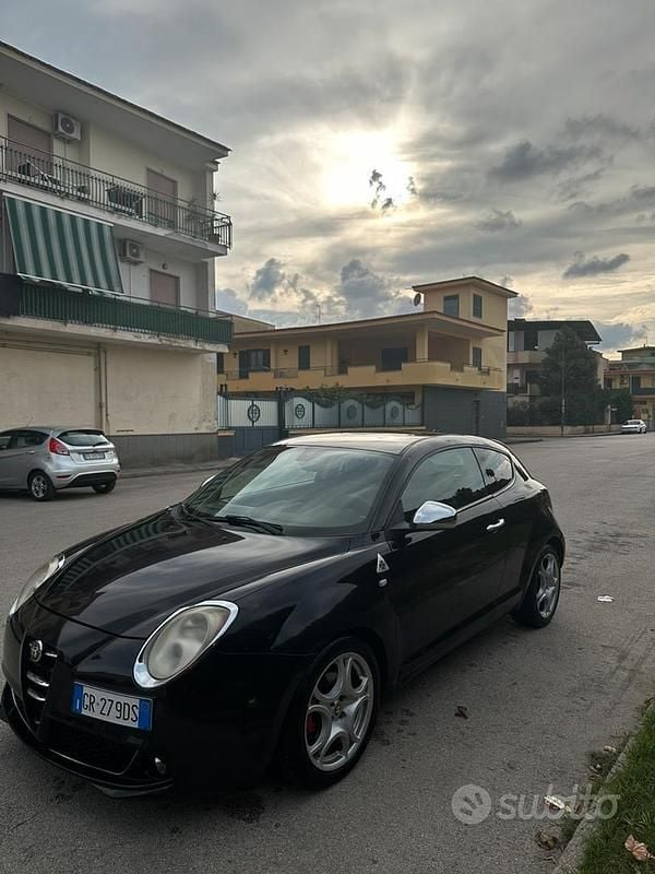 Usata Alfa Romeo MiTo 90 CV (66 kW) 2009 Nero Utilitaria