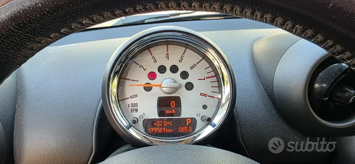 Usata Mini Countryman 122 CV (89 kW) 2011 Grigio SUV