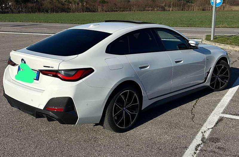 Usata BMW i4 M Sport 105 kW (143 CV) 2023 Bianco Berlina