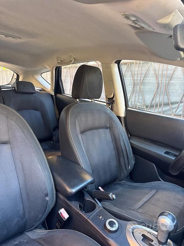 Usata Nissan Qashqai 150 CV (110 kW) 2010 Bianco SUV