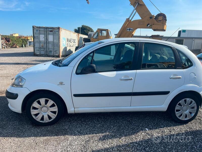 Usato 2002 Citroën C3 1.4 Diesel (1.399 €)