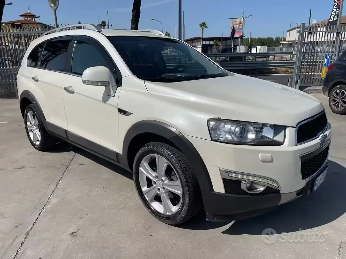 Usata Chevrolet Captiva 184 CV (135 kW) 2012 Bianco SUV