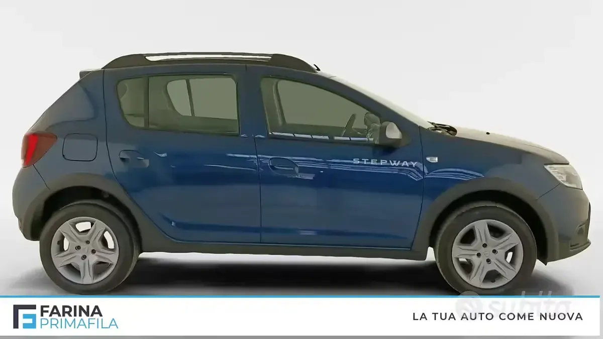 Usata Dacia Sandero Comfort 89 CV (65 kW) 2017 Blu Berlina