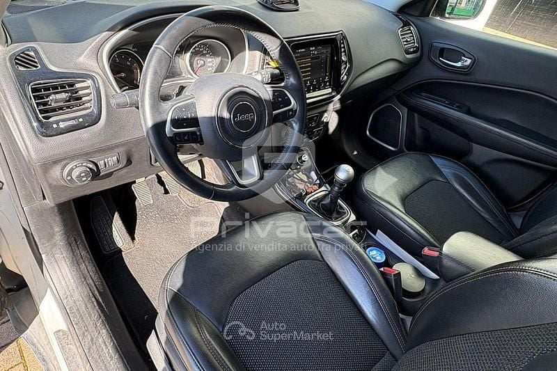 Gebraucht Jeep Compass Limited 120 PS (88 kW) 2019 Weiß SUV