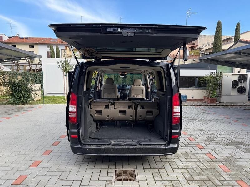 Usata Mercedes Viano 224 CV (164 kW) 2012 Nero Monovolume