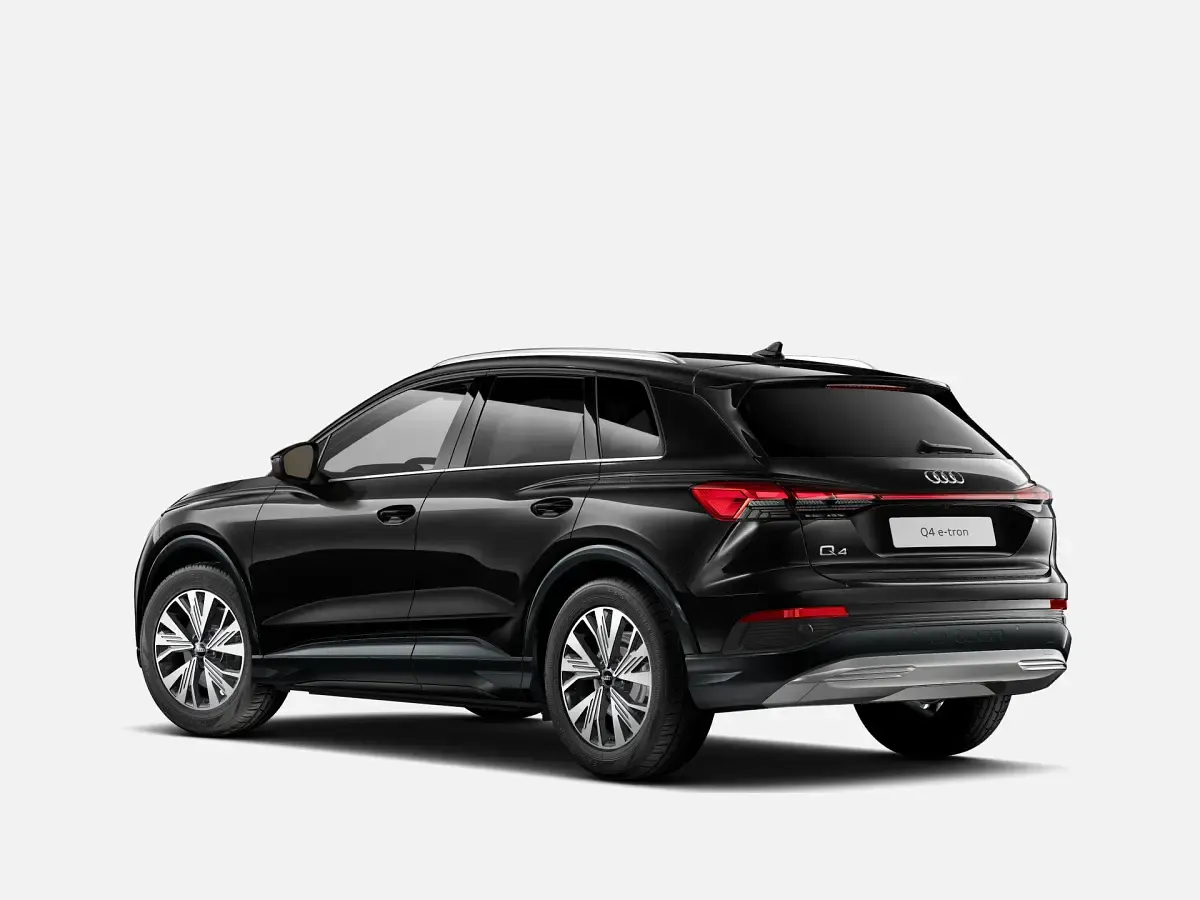 Nuova Audi Q4 e-tron Advanced Plus 150 kW (204 CV) 2026 Nero mythos metallizzato SUV