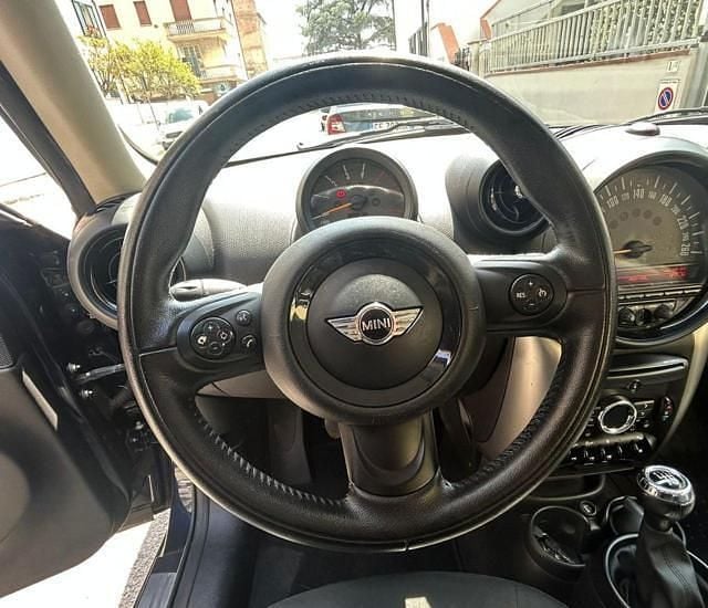 Usata Mini One D Countryman Business 90 CV (66 kW) 2015 Blu/azzurro(met.) SUV