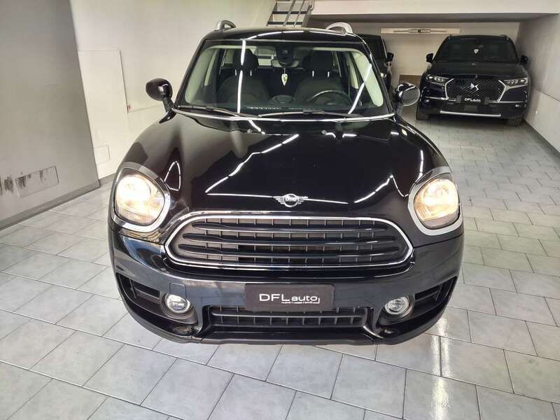 Usata Mini Cooper D Countryman Business 150 CV (110 kW) 2020 Nero SUV