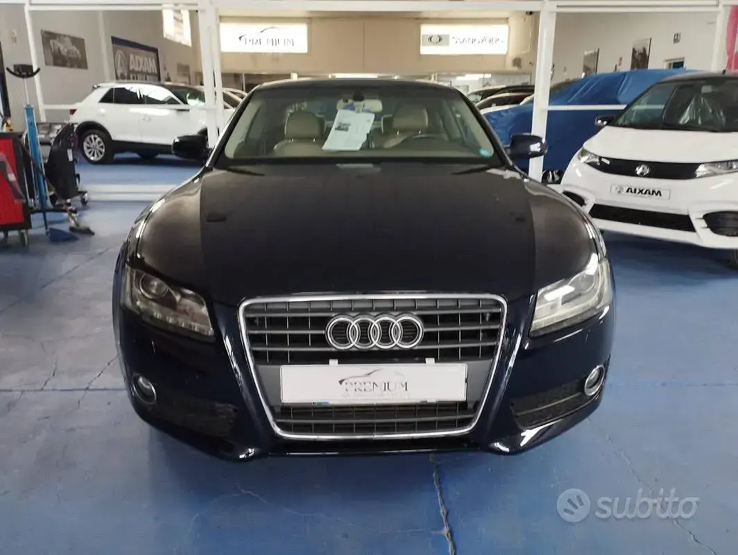 Usata Audi A5 Ambiente 167 CV (122 kW) 2011 Coupé