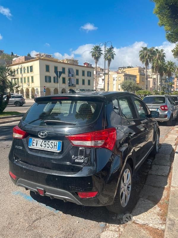 Usata Hyundai ix20 Style 90 CV (66 kW) 2014 Nero Utilitaria