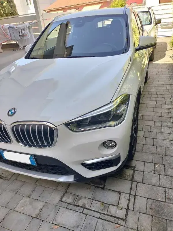 Usata BMW X1 xLine 150 CV (110 kW) 2015 Bianco SUV