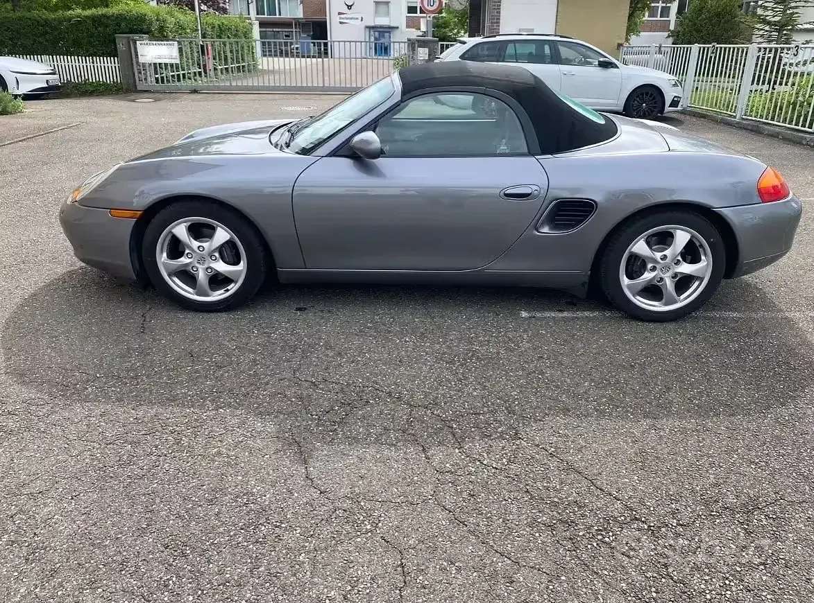 Usata Porsche Boxster 220 CV (161 kW) 2001 Cabrio