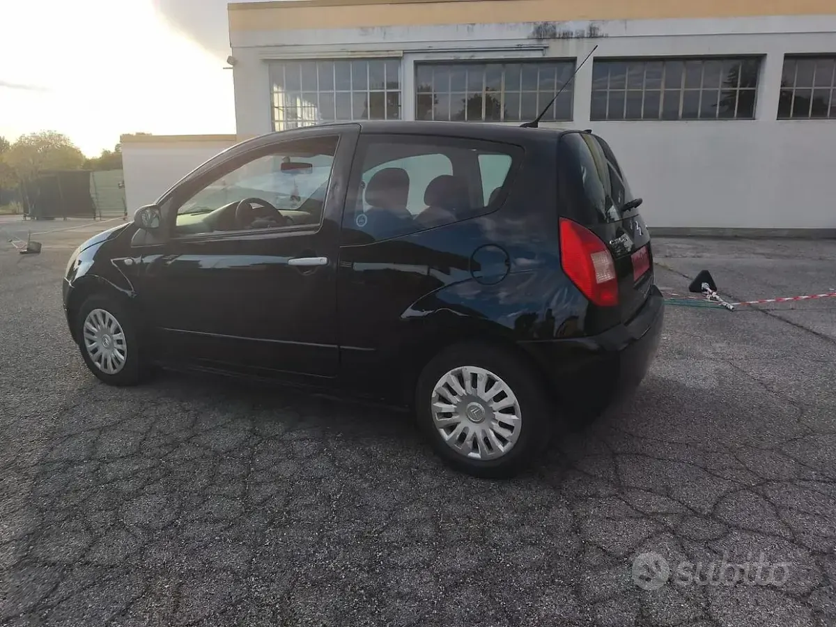 Usata Citroën C2 60 CV (44 kW) 2004 Nero Utilitaria