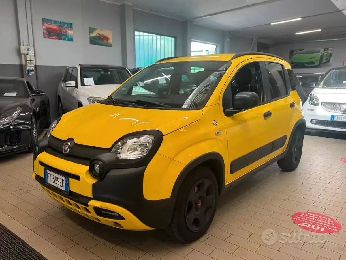 Usata Fiat Panda Cross Cross 69 CV (50 kW) 2018 Giallo Utilitaria