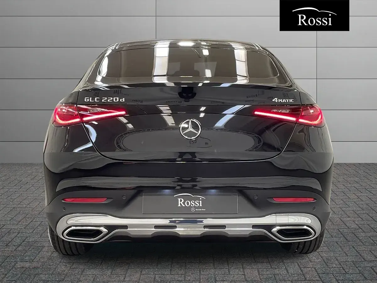 Usata Mercedes GLC220 197 CV (144 kW) 2024 Argento hightech SUV