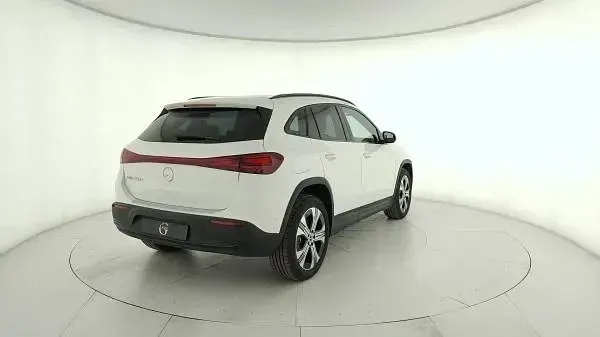 Nuova Mercedes EQA250+ Advanced Plus 94 kW (129 CV) 2026 Bianco polare SUV