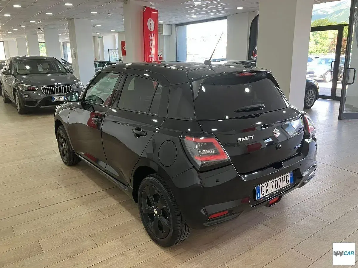 Usata Suzuki Swift 83 CV (61 kW) 2025 Nero Utilitaria