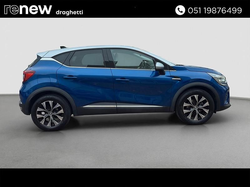 Usata Renault Captur Techno 140 CV (102 kW) 2022 Blu SUV