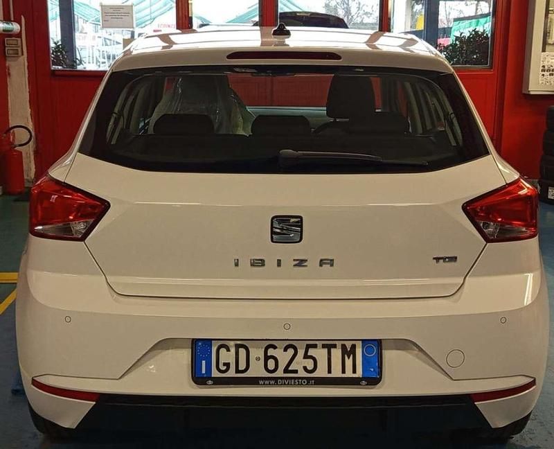Usata Seat Ibiza Style 90 CV (66 kW) 2020 Alpine white Utilitaria