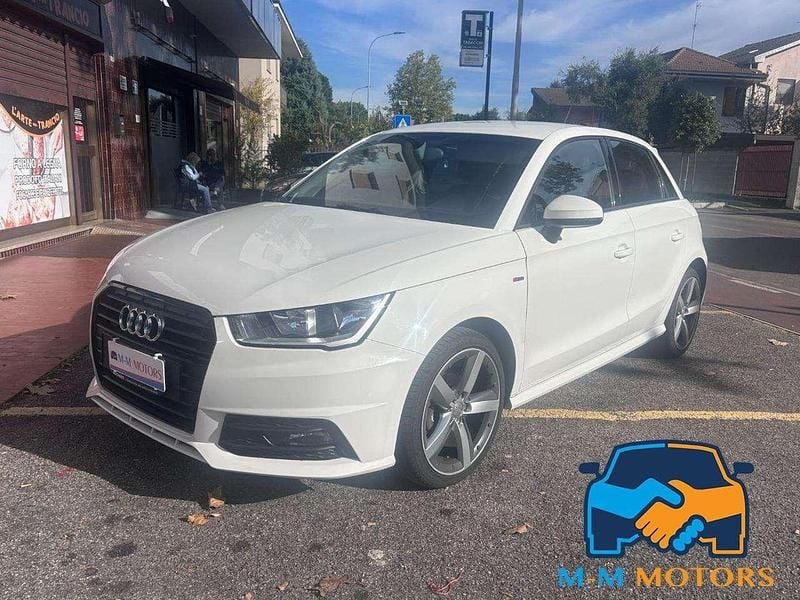 Bianco Usata 2017 Audi A1 Admired Tre volumi | 13.300 € (Buon prezzo) - Immagine 1/4