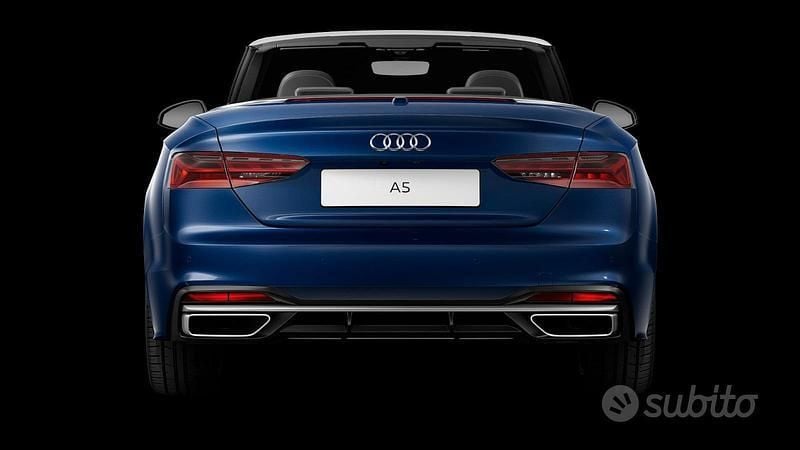 Usata Audi A5 Cabriolet Advanced Plus 190 CV (139 kW) 2023 Blu/azzurro Cabrio
