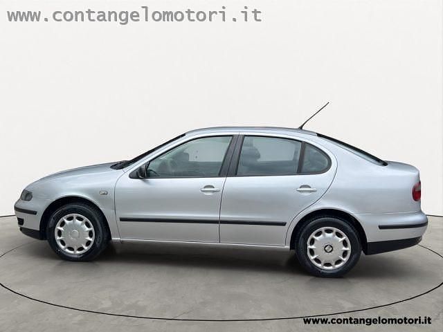 Brugt Seat Toledo Stella 110 HK (80 kW) 2002 Grå Sedan