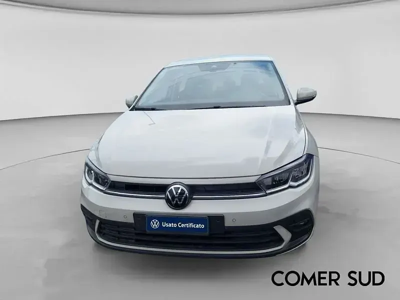 Usata VW Polo Life 80 CV (58 kW) 2023 Beige Utilitaria