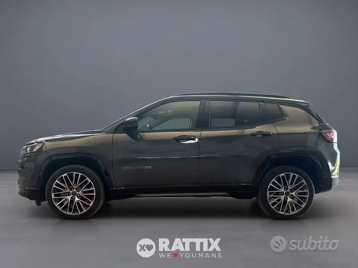 Usata Jeep Compass Summit 131 CV (96 kW) 2025 Graphite grey SUV